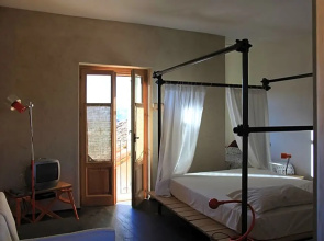 B&B Acaso