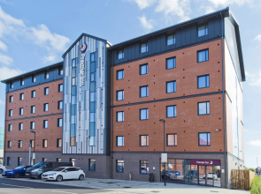 Premier Inn Gloucester - Quayside