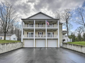 Lovely Rushville Home w/ Canandaigua Lake Views!