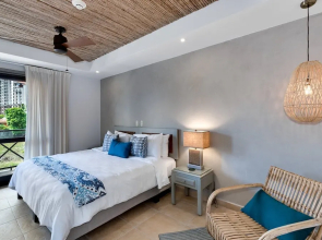 Amazing Seaside Penthouse With Rooftop Terrace