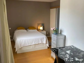 Jasmin House