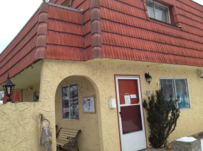 La Villa Motel