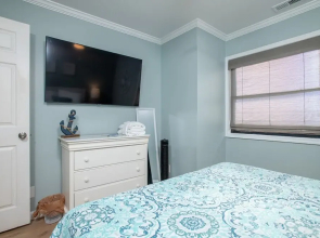 The Griffin 2 Bedroom Apts by RedAwning