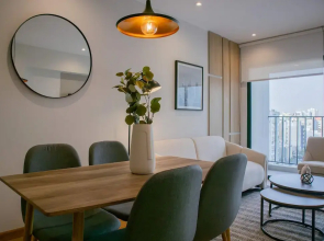 Picturesque 2BR With Fantastic Pool in Miraflores