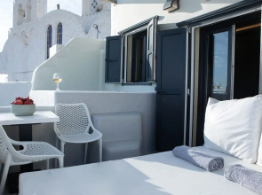 Santorini Dreams Villas
