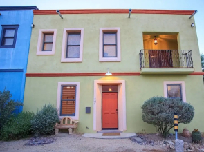 Belleza del Barrio 3 BR by Casago