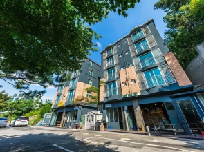 Beach Hill View House