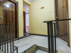 OYO 63154 Red Velvet Classic