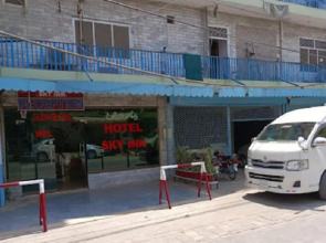 Hotel Sky Inn