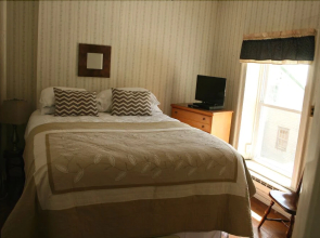 The Checkered Moose Inn