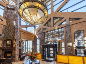 White Pines 1BD at Westgate