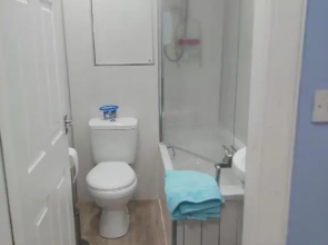 1 Bedroom Flat Central location near Beach, Largs