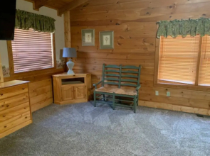 Coal Miners Cabin by Eagles Ridge Resort