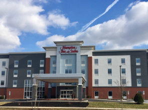 Hampton Inn & Suites by Hilton Warrington Horsham
