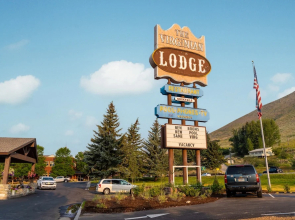 The Virginian Lodge
