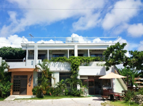 Guest House Shiraho Friends House