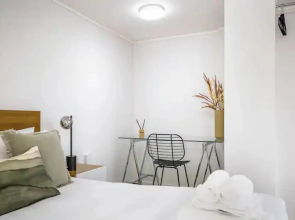 Stunning Studio In Grey Lynn!