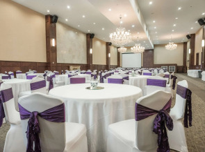 Sleep Inn & Suites and Conference Center Downtown