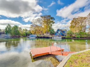 Weeki Wachee River Home on Main River by Park!