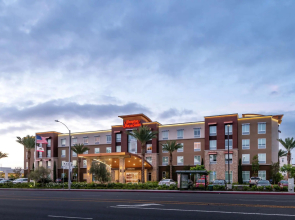 Hampton Inn & Suites Buena Park