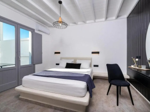 Filoxenia Luxury Villas