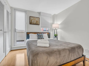 Furnished 2br Apartment In Penn Quarter, Dc 2 Bedroom Apts by RedAwning