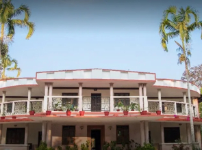 Bison Manor Country Retreat