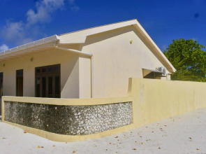 Villa Stella, Rinbudhoo