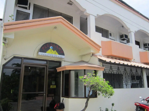 Pleasant Travelers Pension House