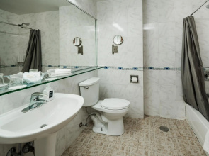 Congress Plaza Hotel