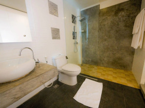 Armoni Patong Beach Hotel