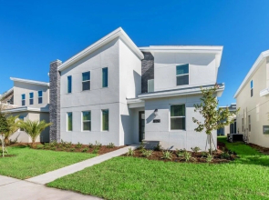 8 Bedroom Villa With Games Room 8 Home by Redawning