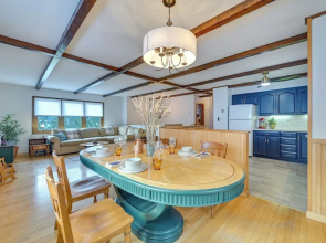 Vacation Rental Home ~ 2 Mi to Windham Mountain!