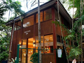 Sonia's At Ramada Resort Free Wifi & Netflix