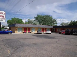 Four Winds Motel