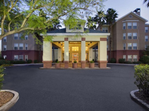 Homewood Suites by Hilton Phoenix-Biltmore