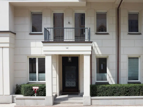 Townhouse by THE QVEST