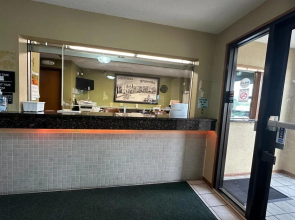 Super 8 By Wyndham Princeton