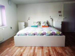 Nitra Glycerin Hostel