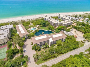 Sand Pointe 212