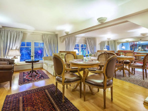 Minerva Premier Hotel