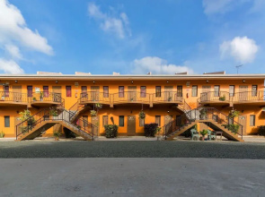 Eco Park Inn