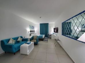 Отель City Avenue Al Reqqa Hotel