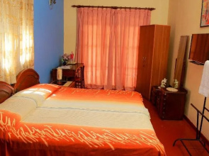 Holiday Nest Bed and Breakfast