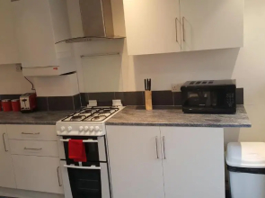 Vetrelax Basildon Newly refurbished 3bed House