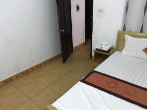 Oyo 1005 Palace Hotel