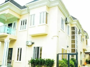 All Smiles Luxury Apartment