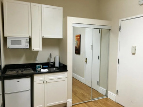 31 Street Broadway Hotel