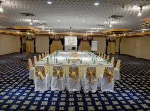 Sharjah Carlton Hotel