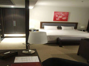 Sunee Grand Hotel and Convention Center